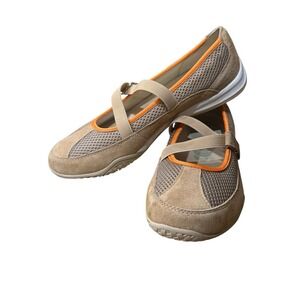 Propet Travelactiv Adjustable Mary Jane Suede Women's Shoes Taupe Size 9 EUC